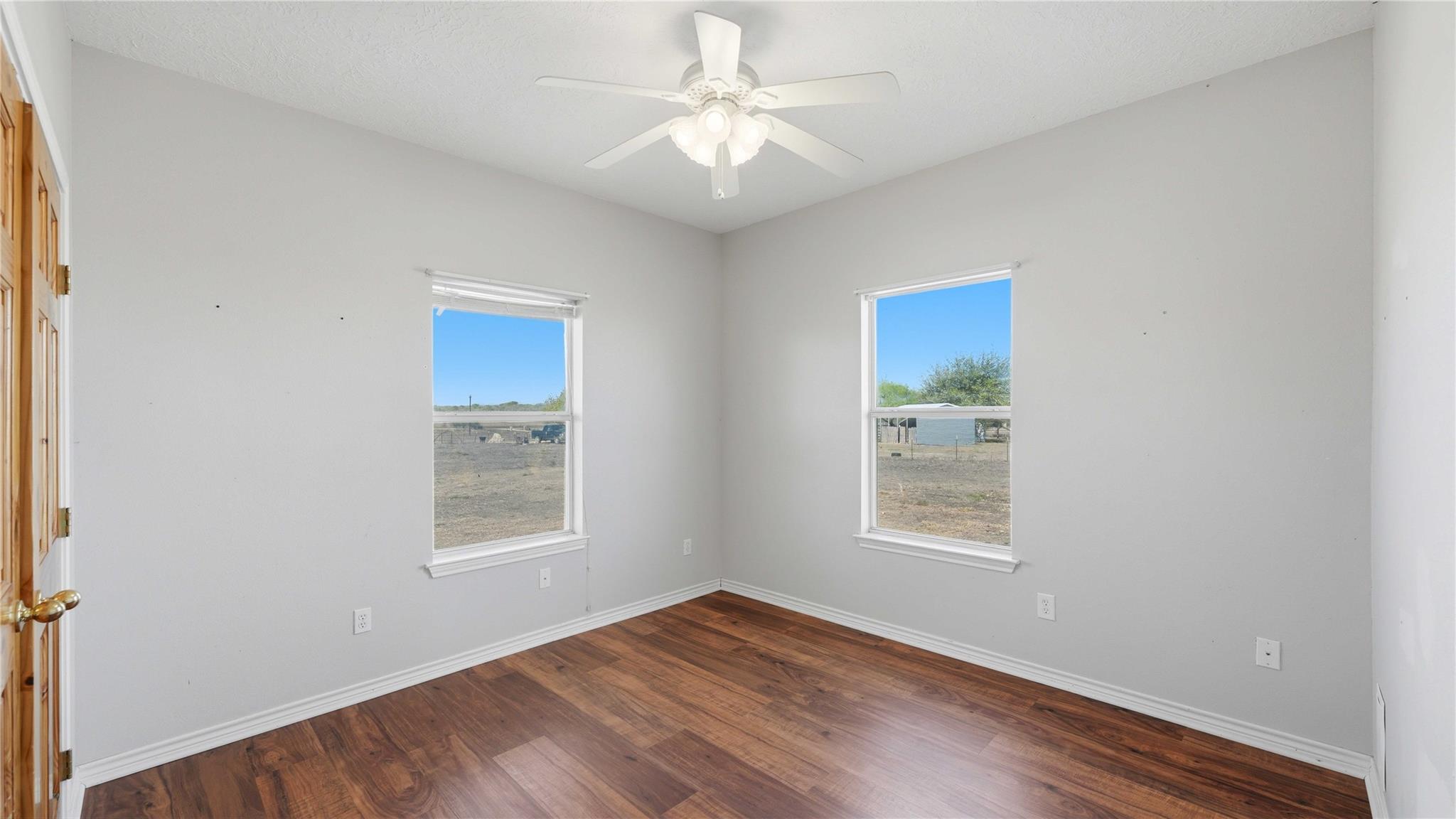4355 Se River Rd Property Photo 29