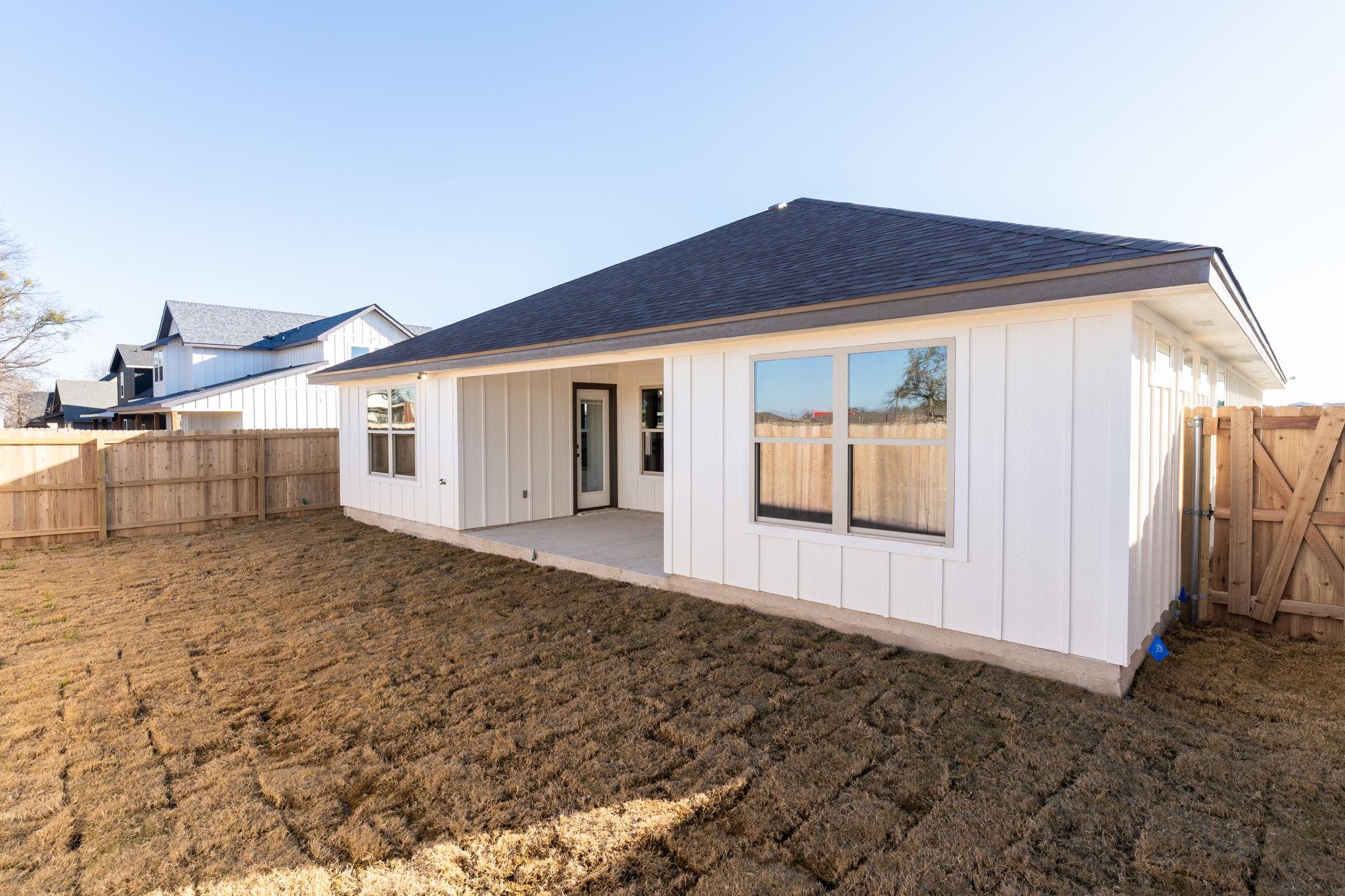 2123 Blackhawk Loop Property Photo 25