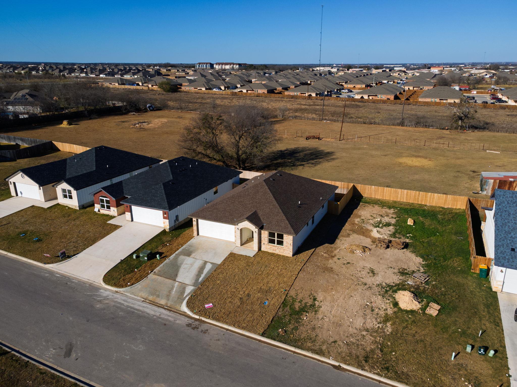 2123 Blackhawk Loop Property Photo 28