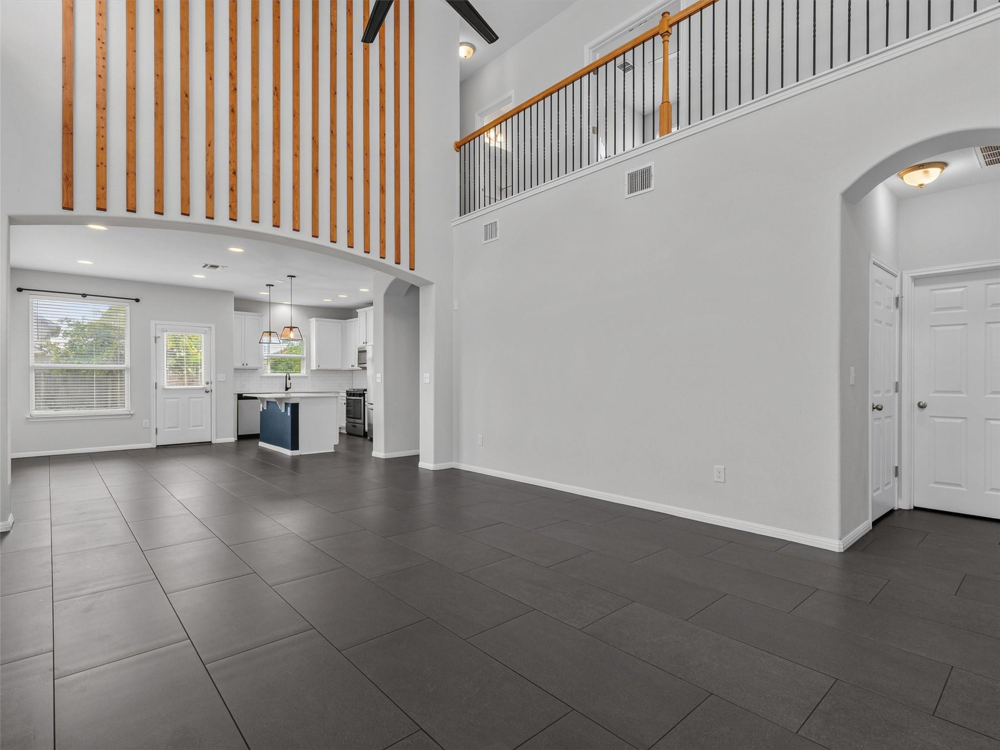 6321 Andes Peak Trl Property Photo 2