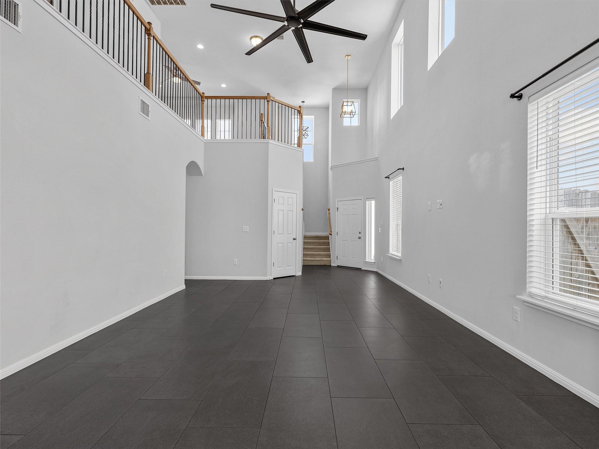 6321 Andes Peak Trl Property Photo 6
