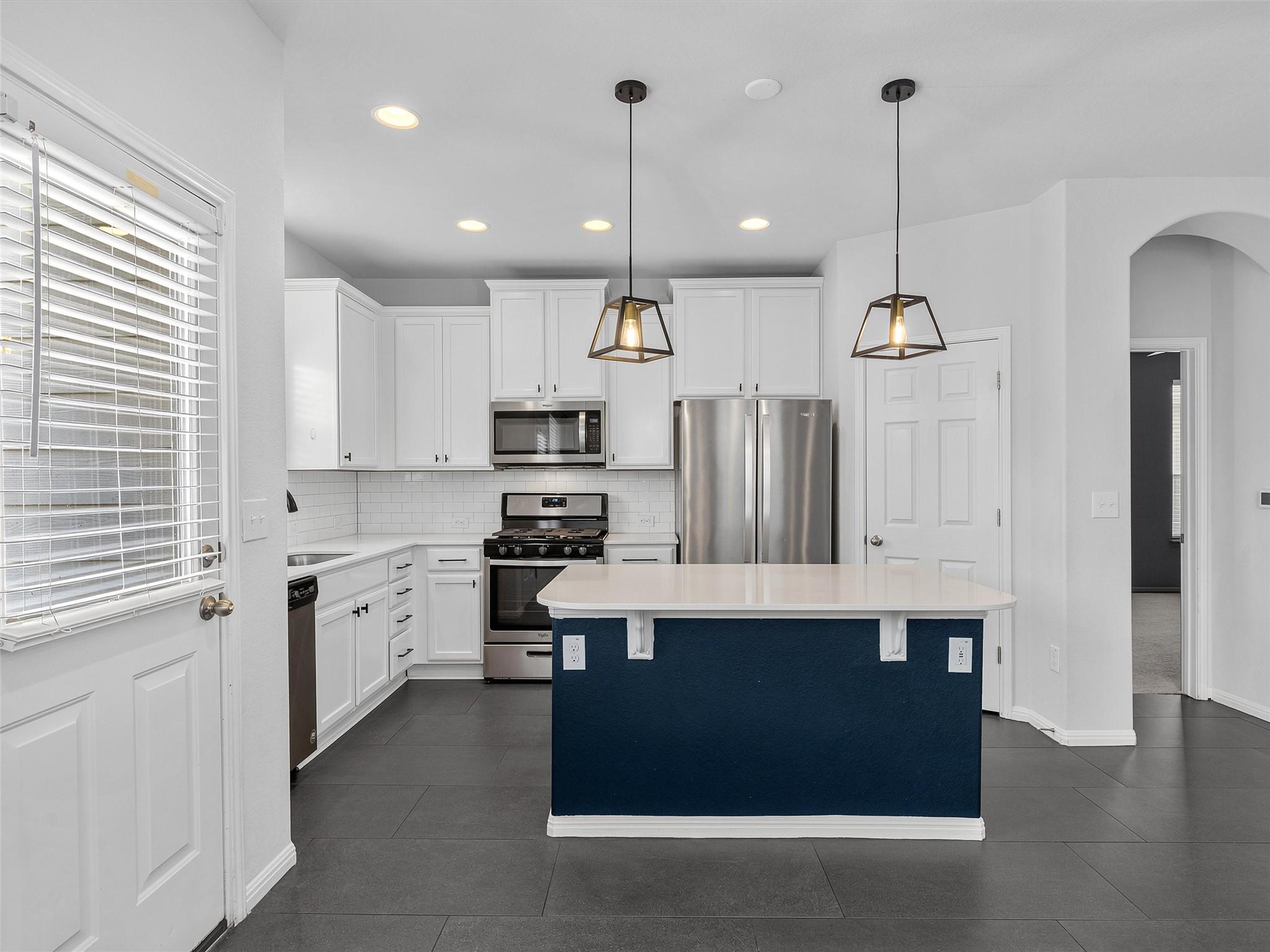 6321 Andes Peak Trl Property Photo 9