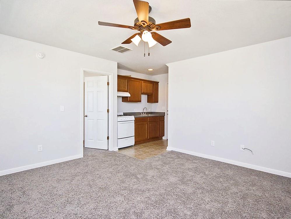 332 Trestle Tree St #c Property Photo 4