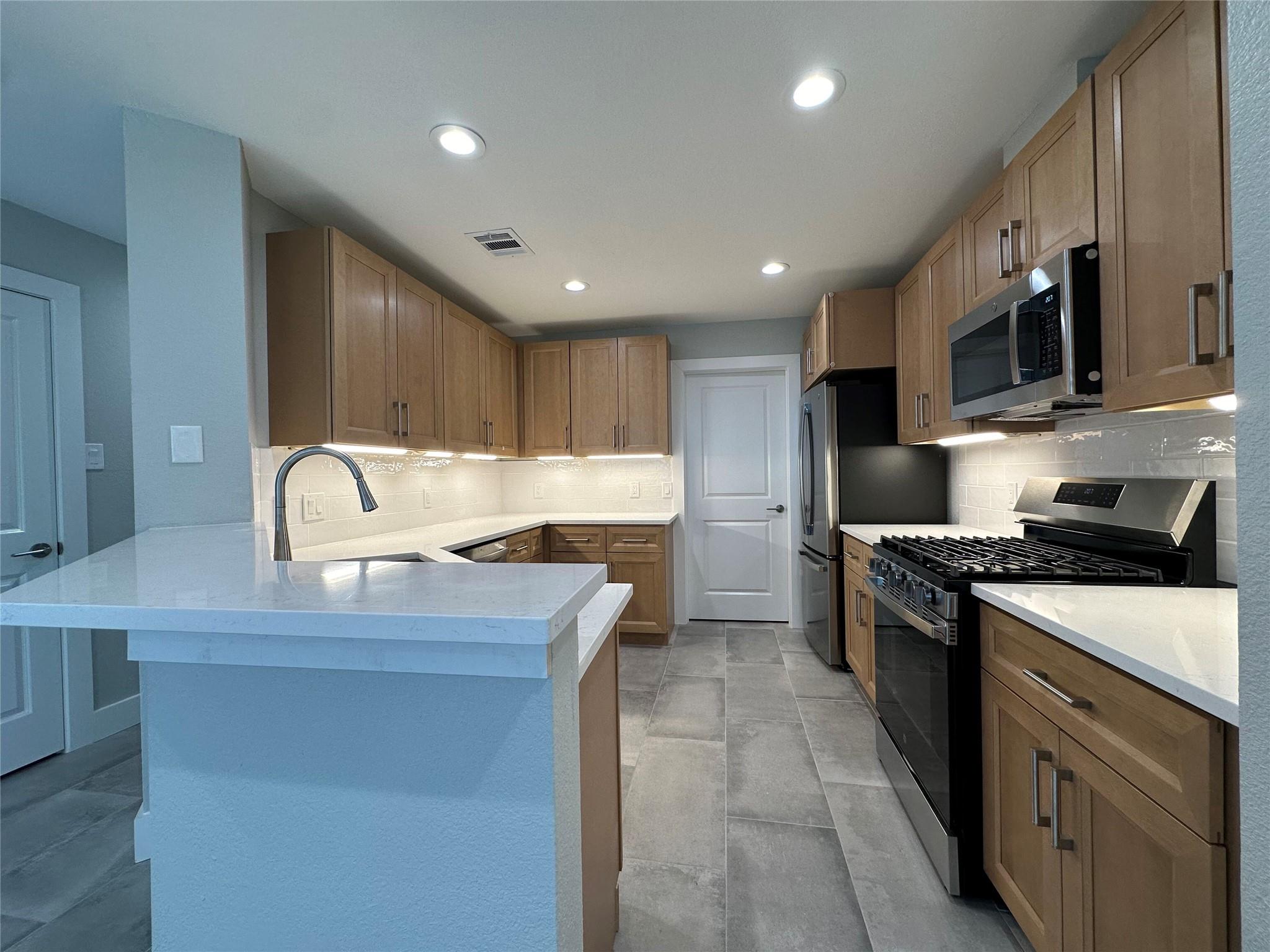 7205 Aldea Dr #a Property Photo 1