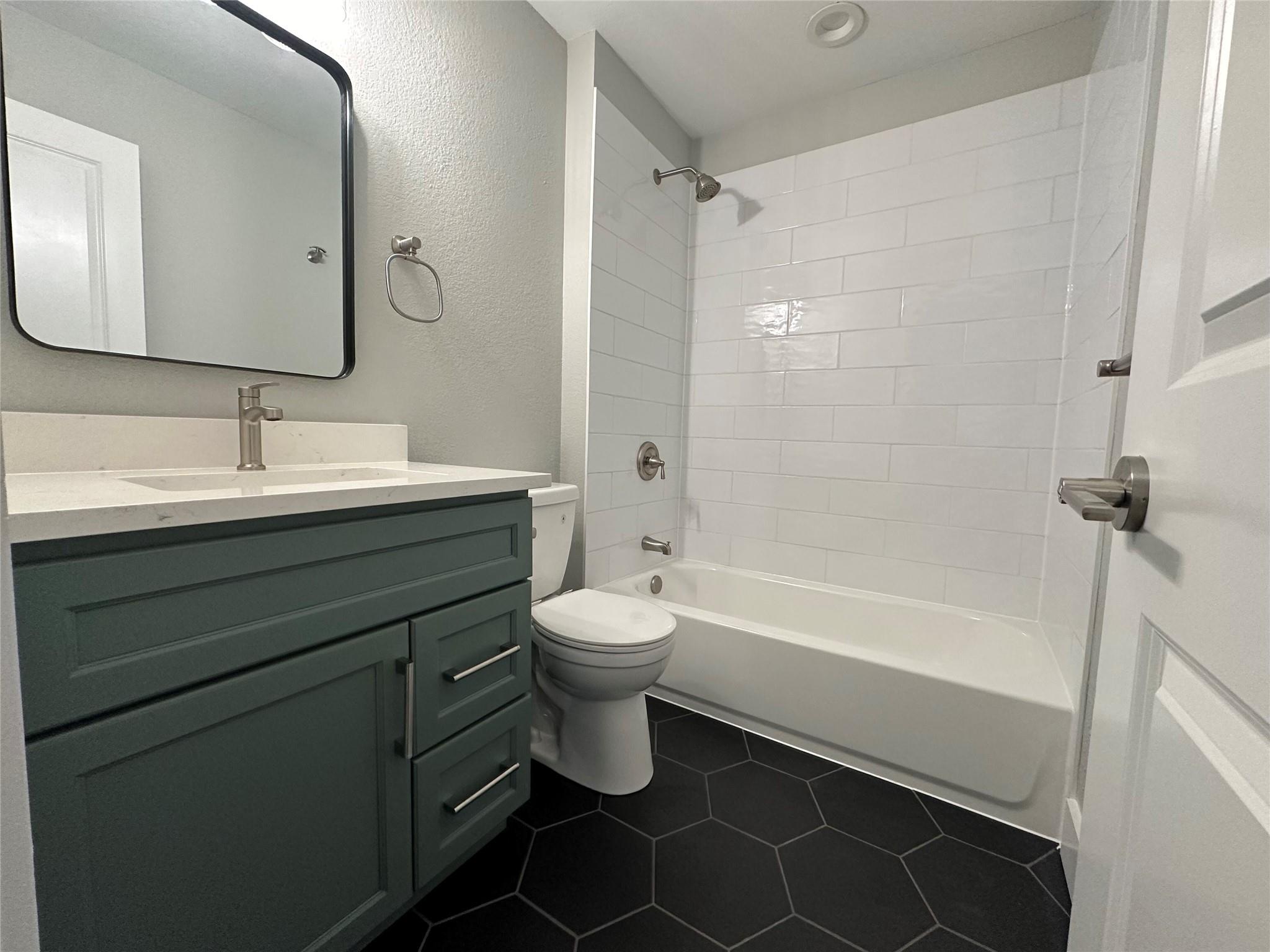 7205 Aldea Dr #a Property Photo 17