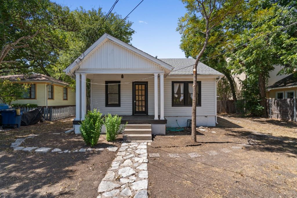 1500 Newning Ave Property Photo 2
