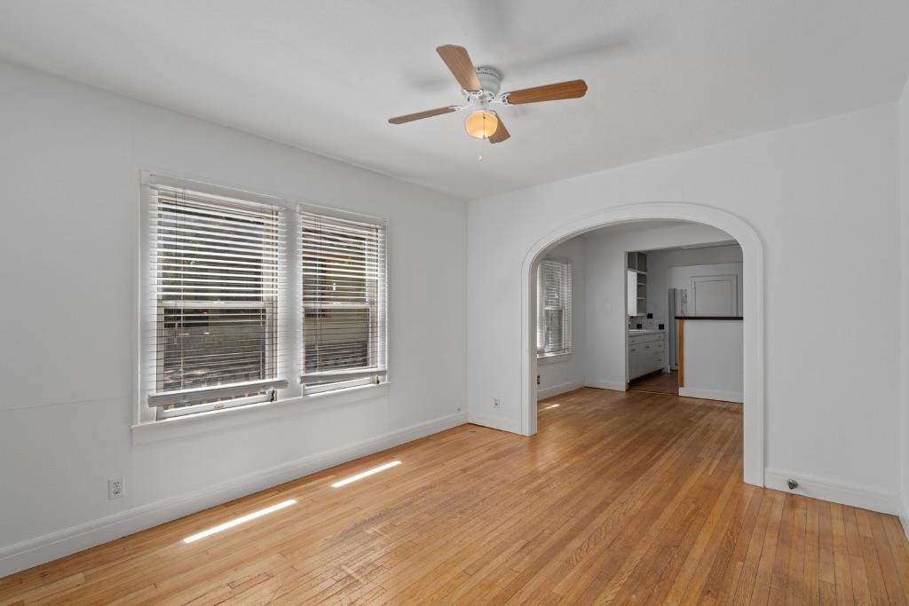 1500 Newning Ave Property Photo 4