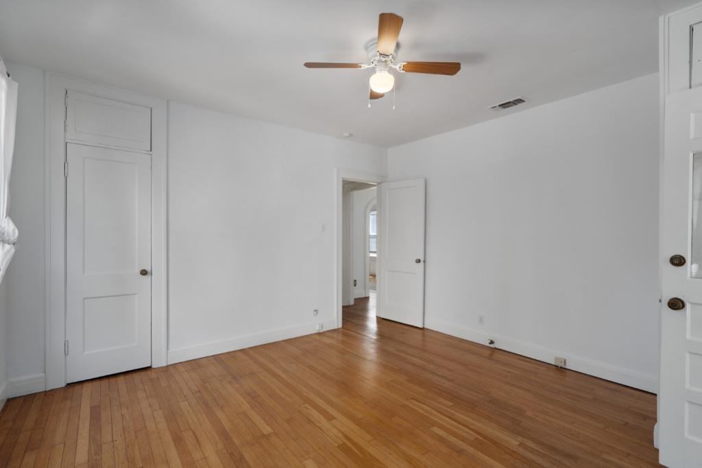 1500 Newning Ave Property Photo 16