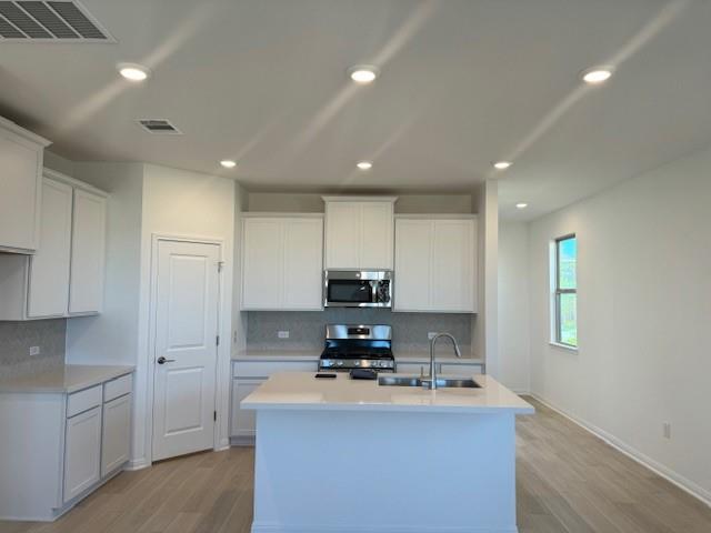 365 Papaya Dr Property Photo 8