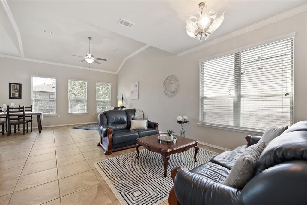 10221 Copper Ridge Cv Property Photo 4