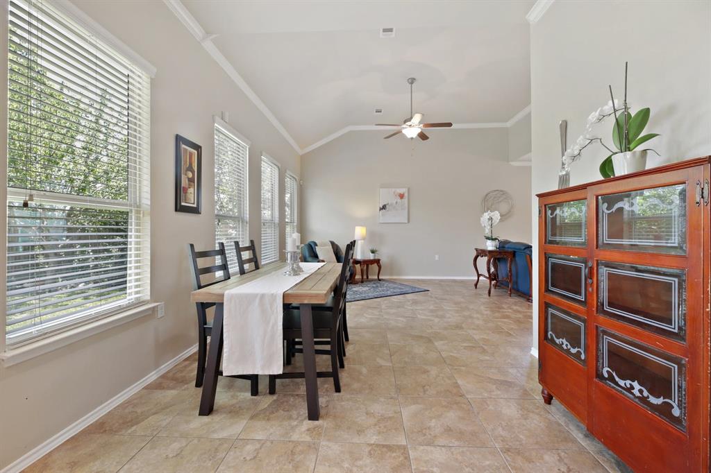 10221 Copper Ridge Cv Property Photo 7