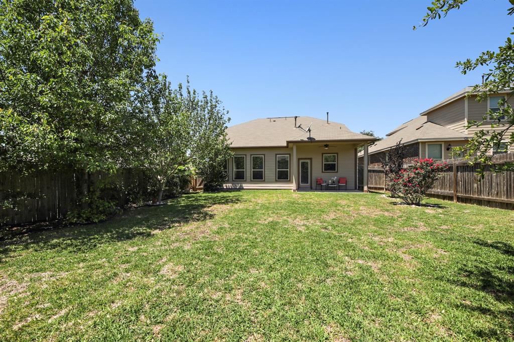 10221 Copper Ridge Cv Property Photo 24
