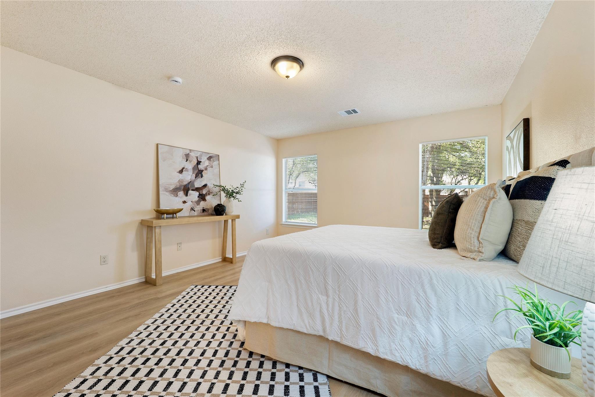 2600 Andres Way Property Photo 15