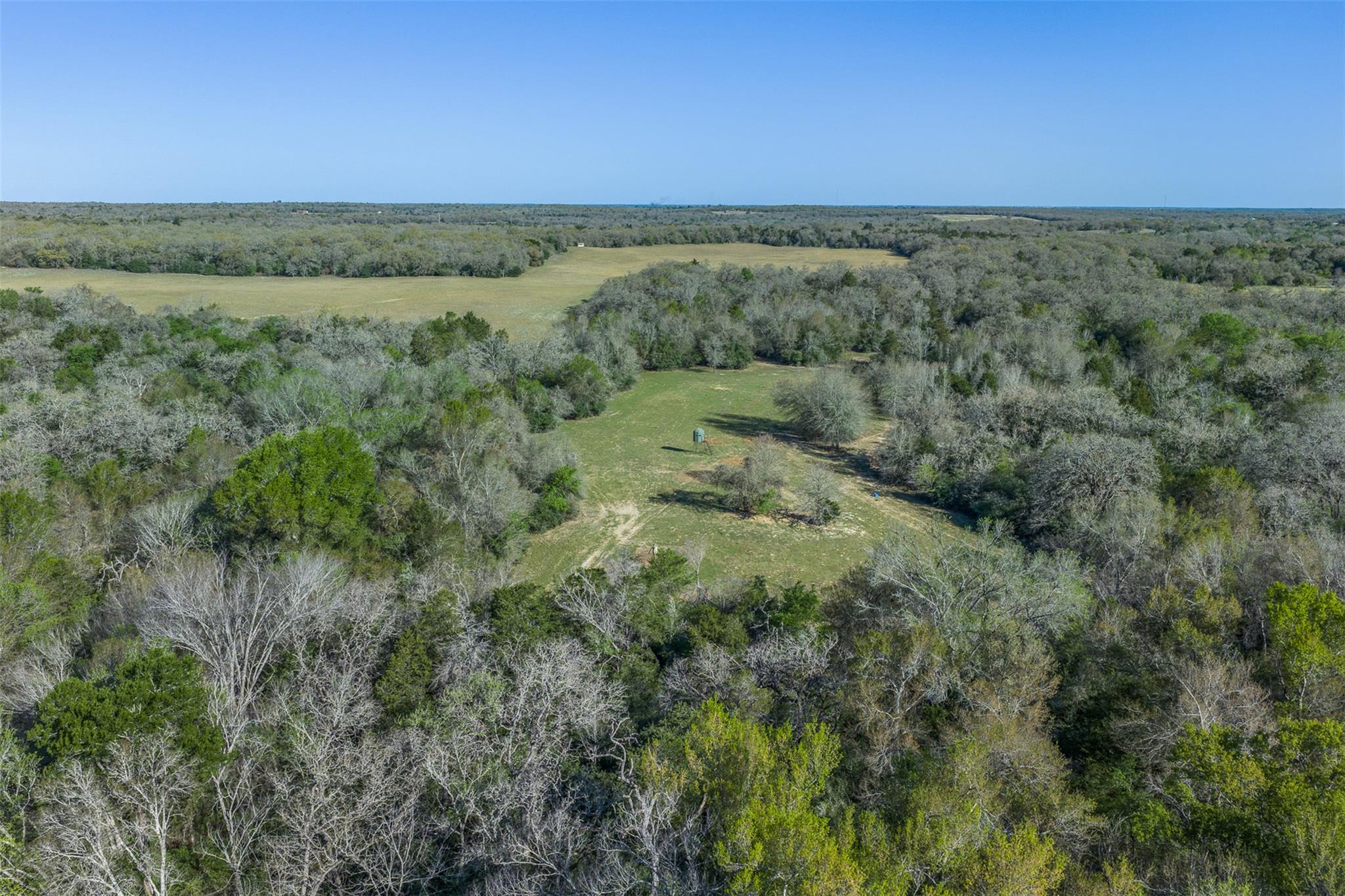 2313 E Us Highway 79 None Property Photo 26
