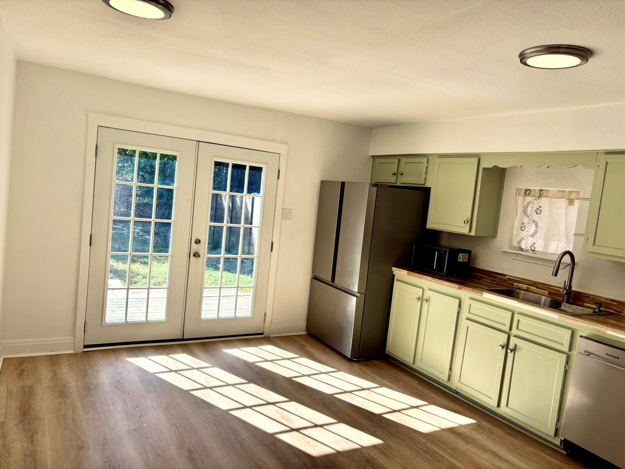 7388664 Property Photo 4