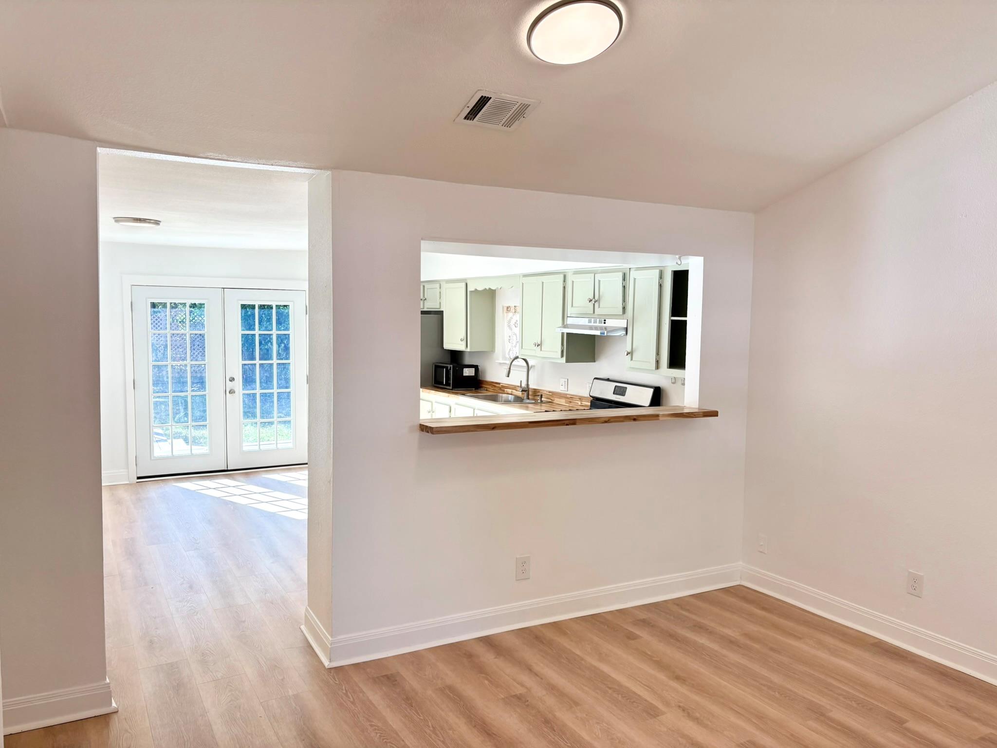 7388664 Property Photo 6
