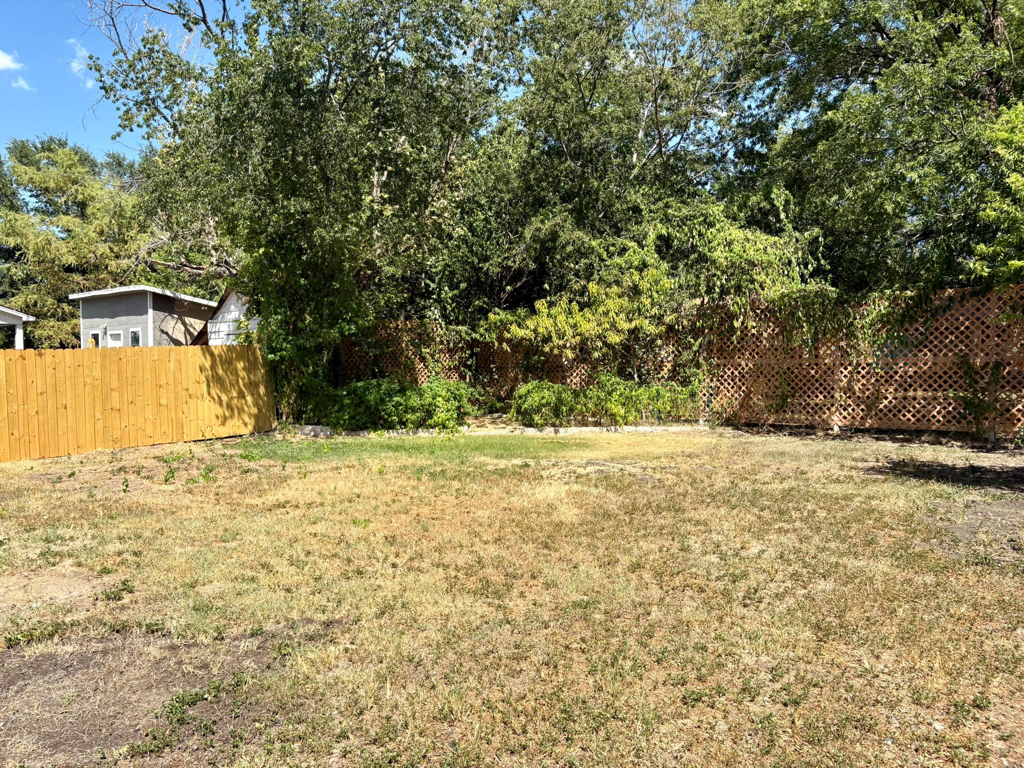 7388664 Property Photo 26