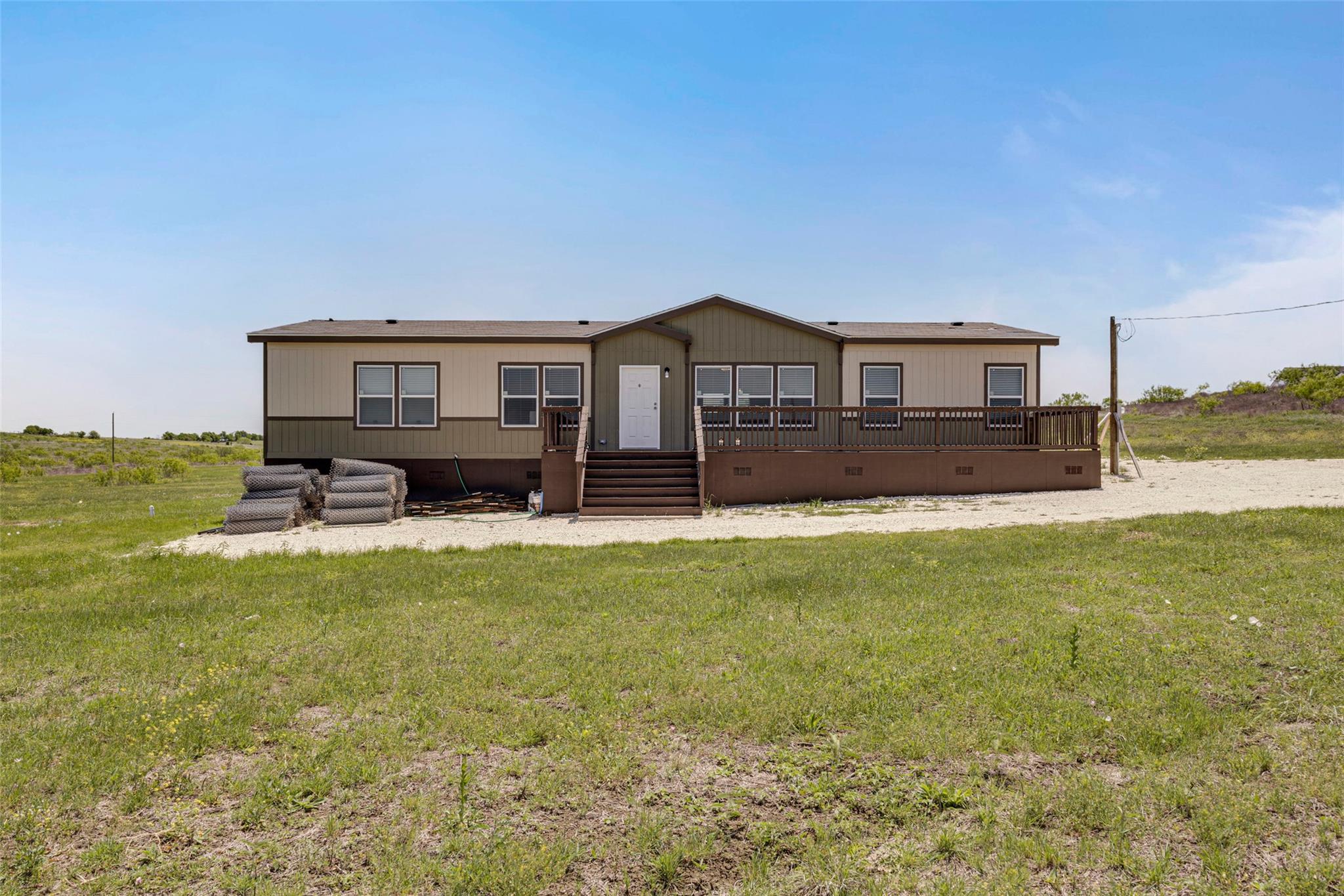Coupland Real Estate Listings Main Image