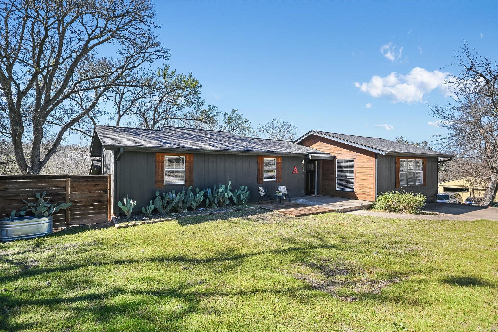 6314 Walnut Hills Dr Property Photo