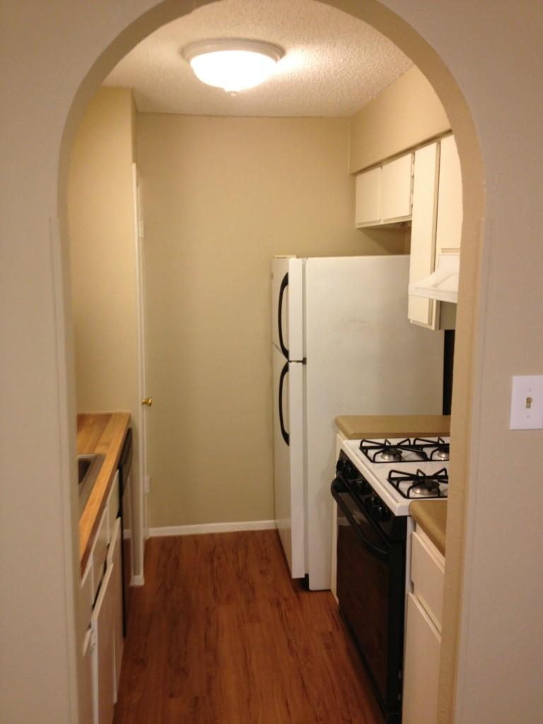 107 Meteor Dr #a Property Photo 10