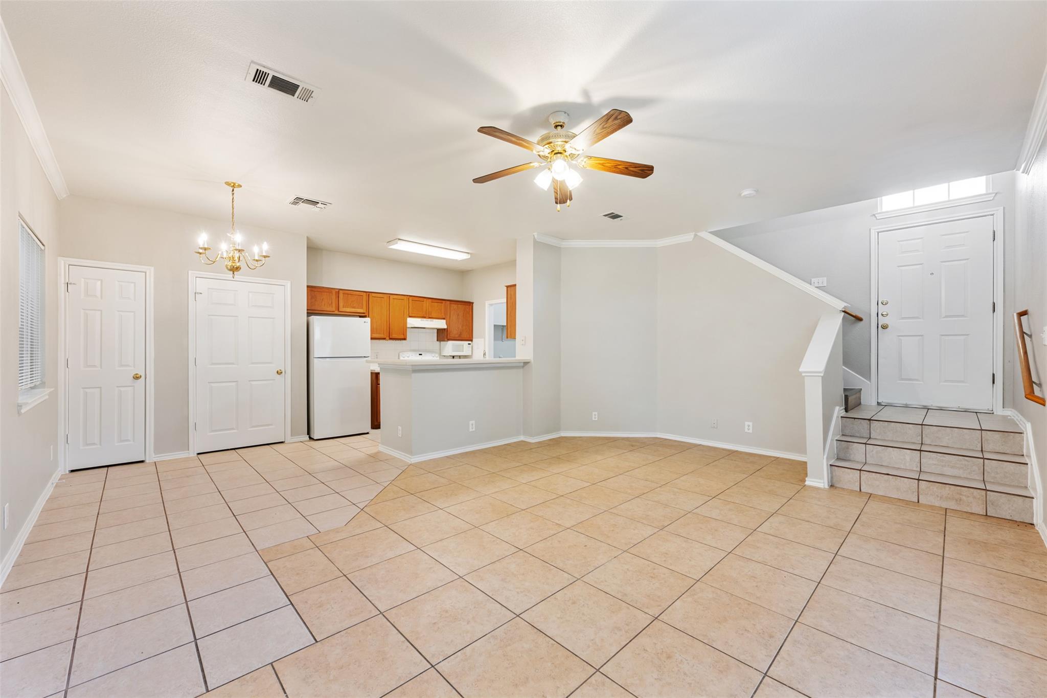 1720 Constantino Cir #a Property Photo 8
