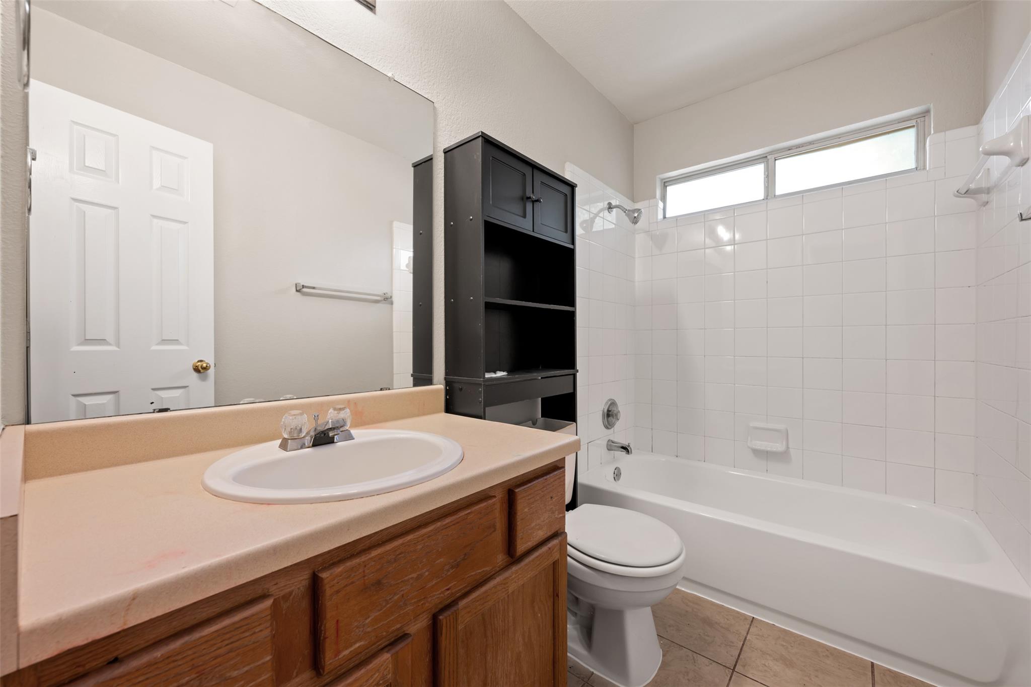 1720 Constantino Cir #a Property Photo 24