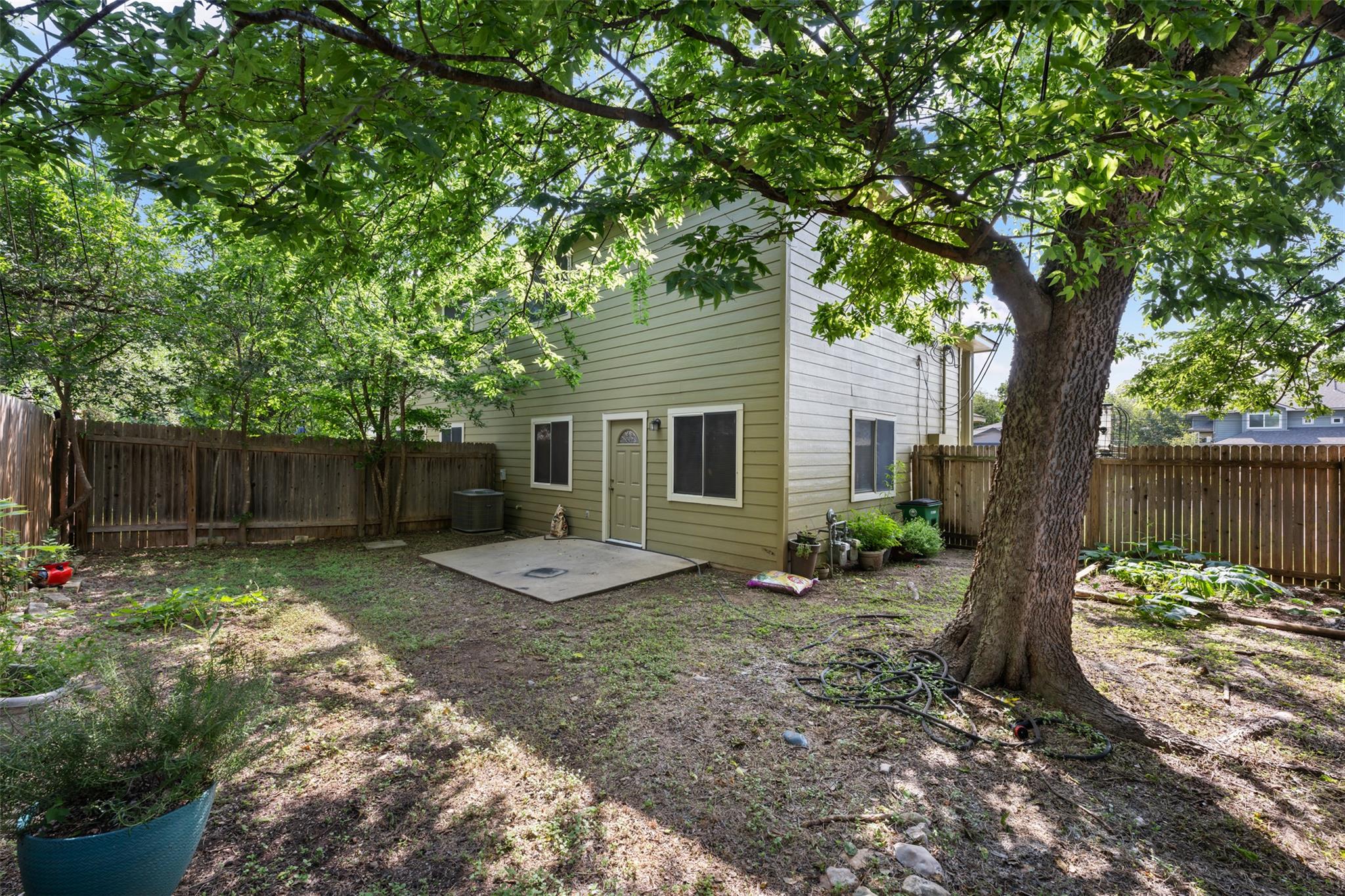 1720 Constantino Cir #a Property Photo 28