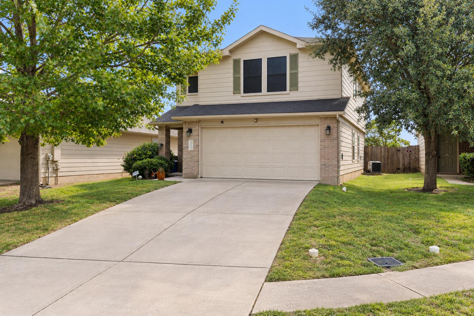 11521 Autumn Ash Dr Property Photo 2