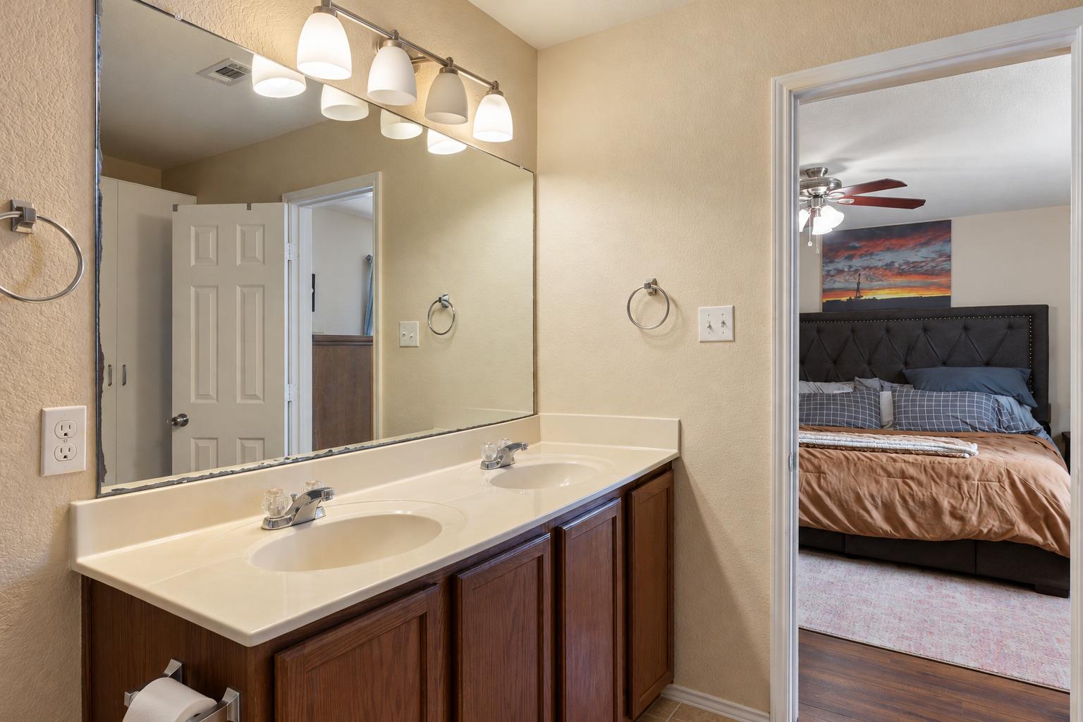11521 Autumn Ash Dr Property Photo 18
