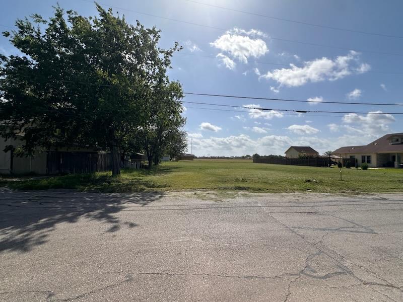 1200 Torres St Property Photo 2
