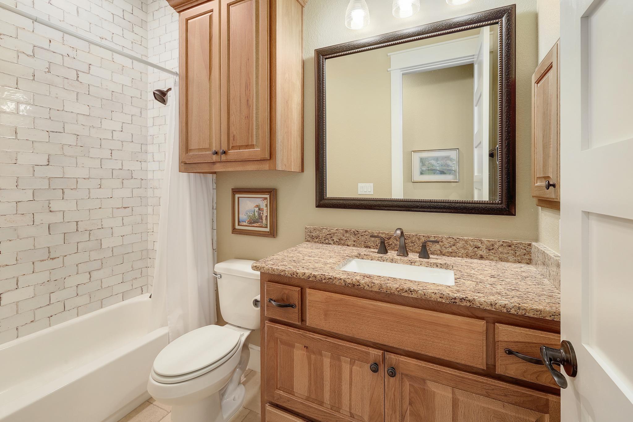 105 Arrowhead Rd Property Photo 31