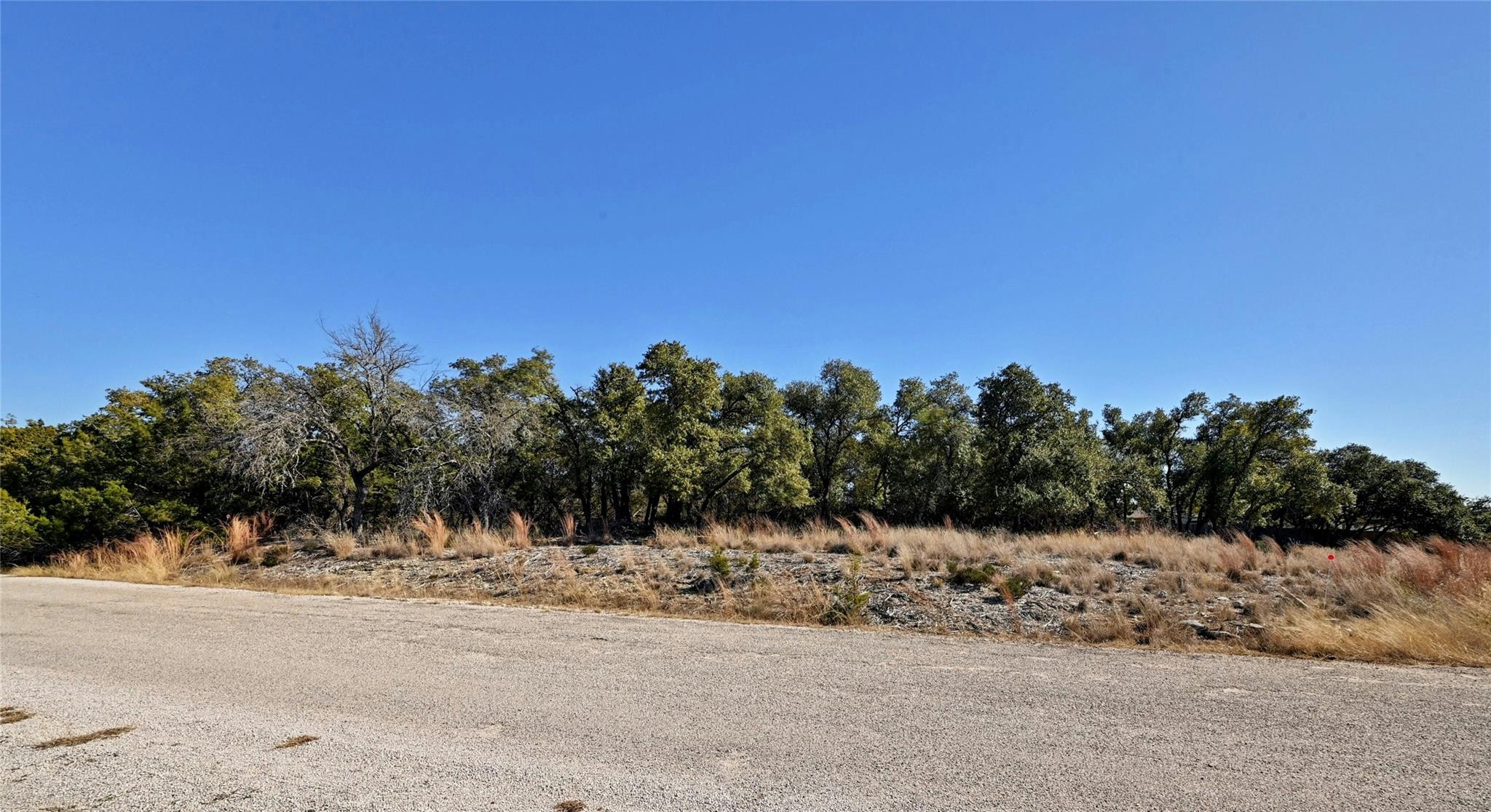 2205 Thurber Ln Property Photo 8