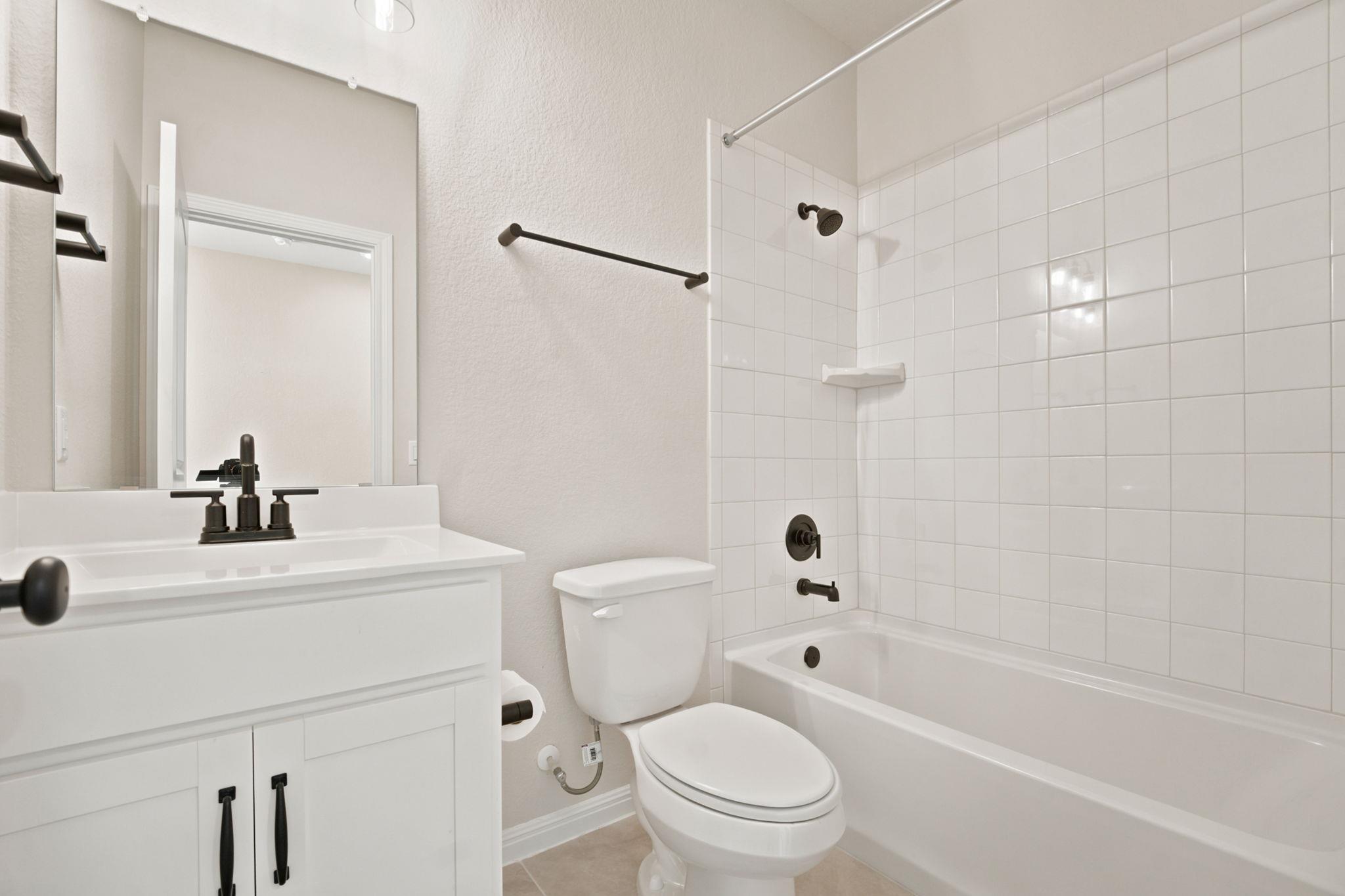 212 Swinging H Ln Property Photo 22