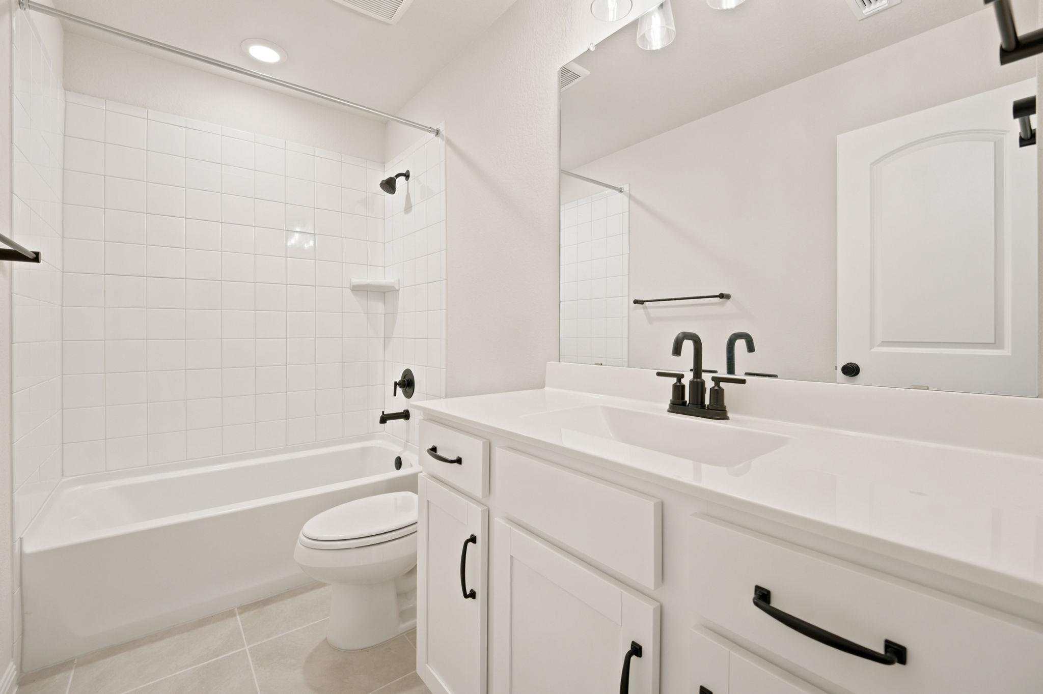 212 Swinging H Ln Property Photo 23