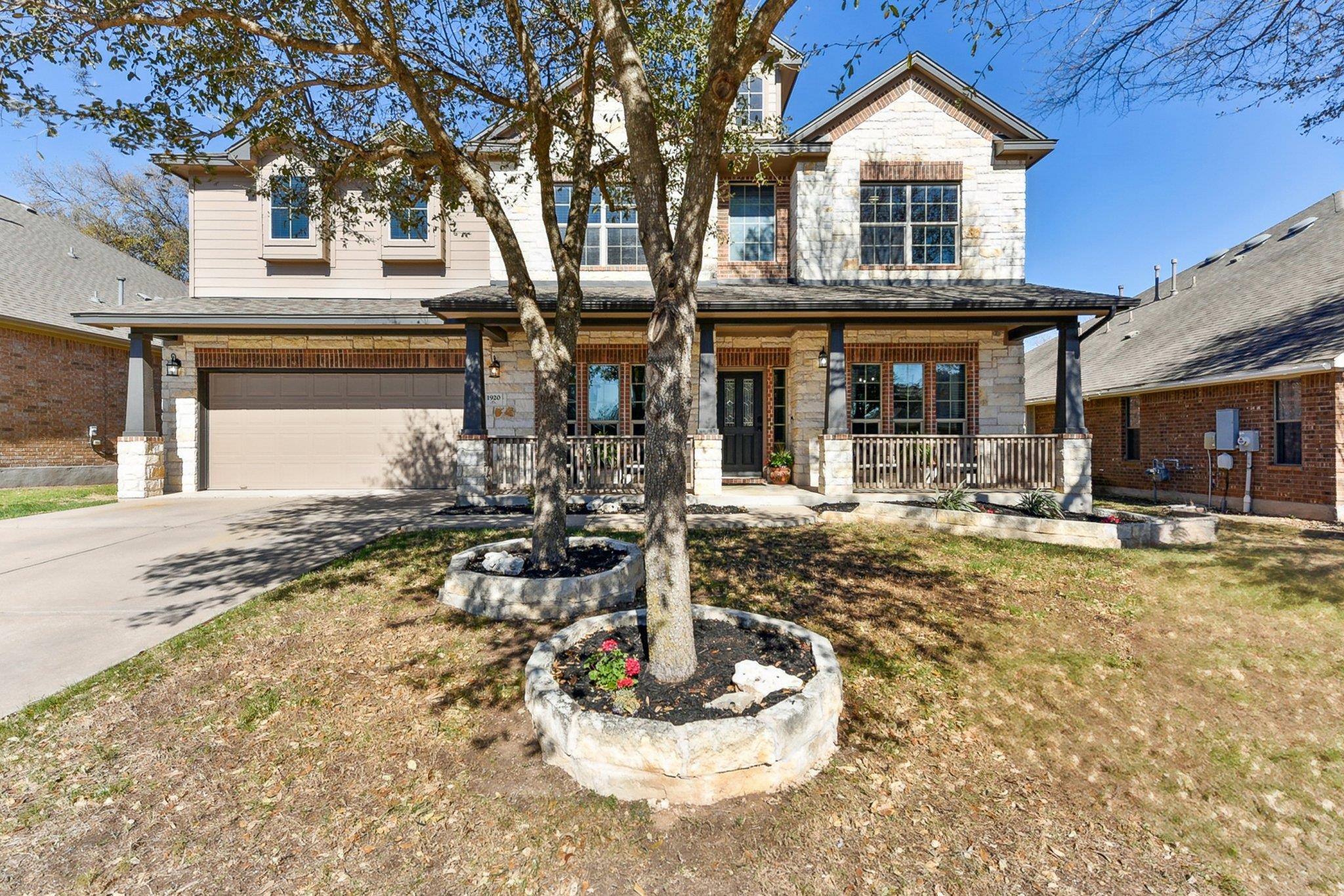 1920 Pecan Valley Dr Property Photo