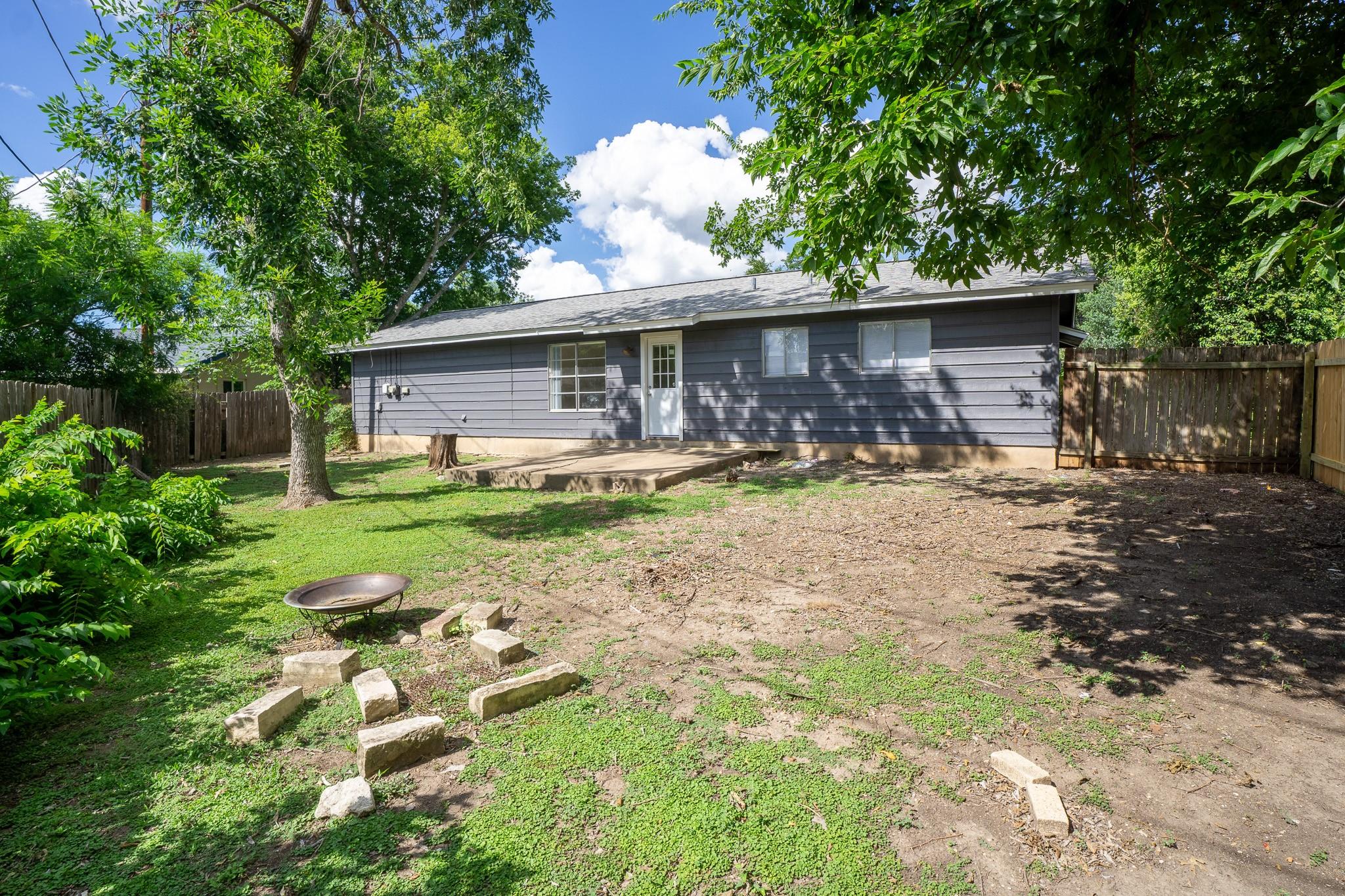 8204 Easter Cv Property Photo 29