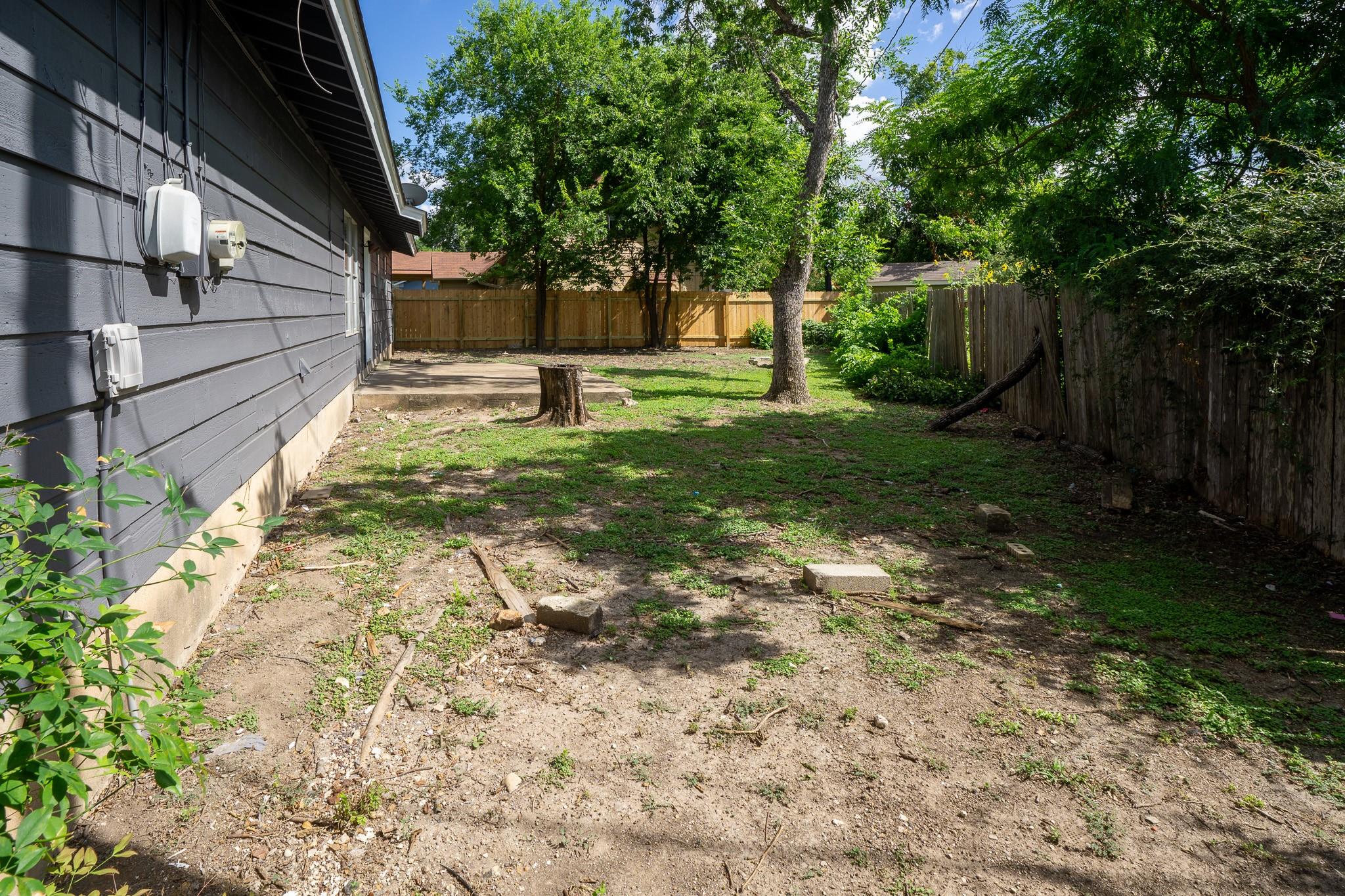 8204 Easter Cv Property Photo 31
