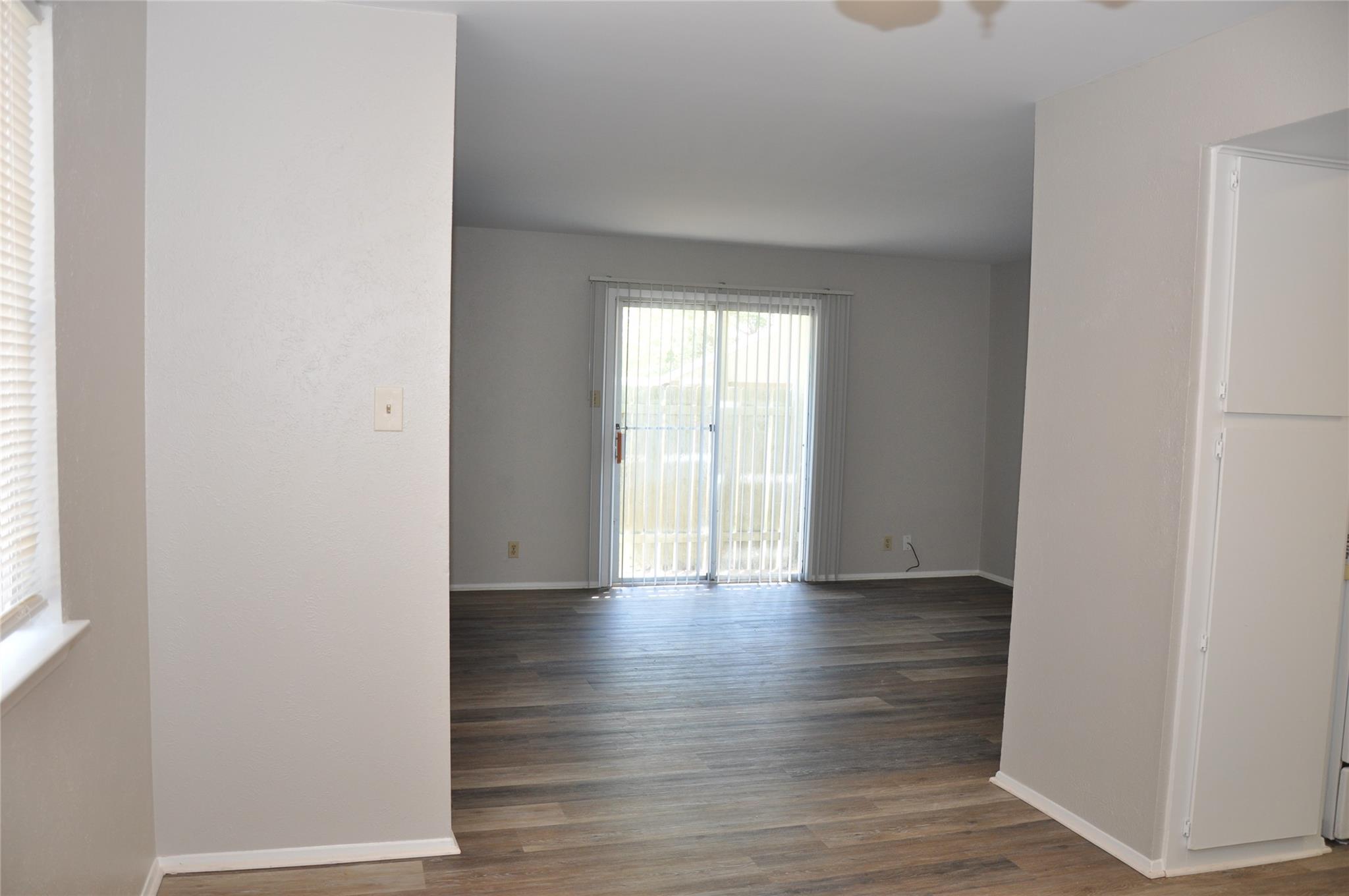 10810 Topperwein Dr #a Property Photo 3
