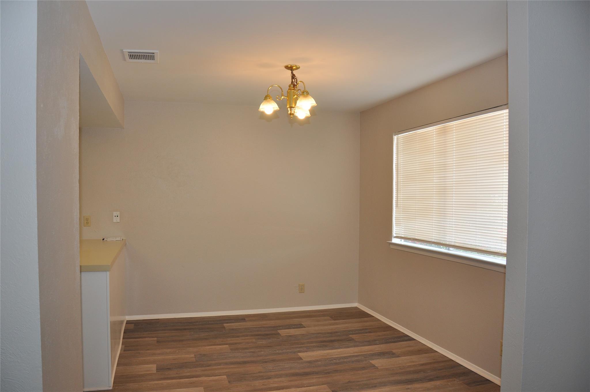 10810 Topperwein Dr #a Property Photo 4