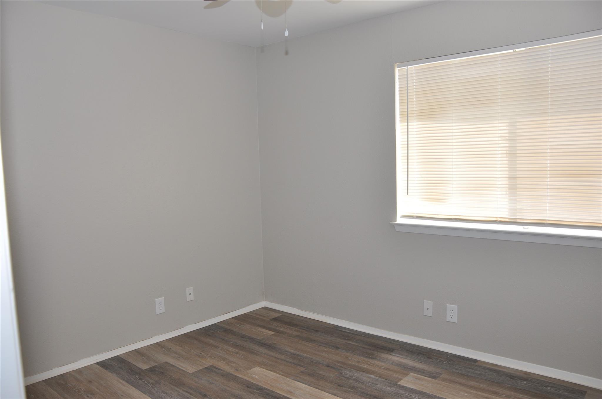 10810 Topperwein Dr #a Property Photo 7