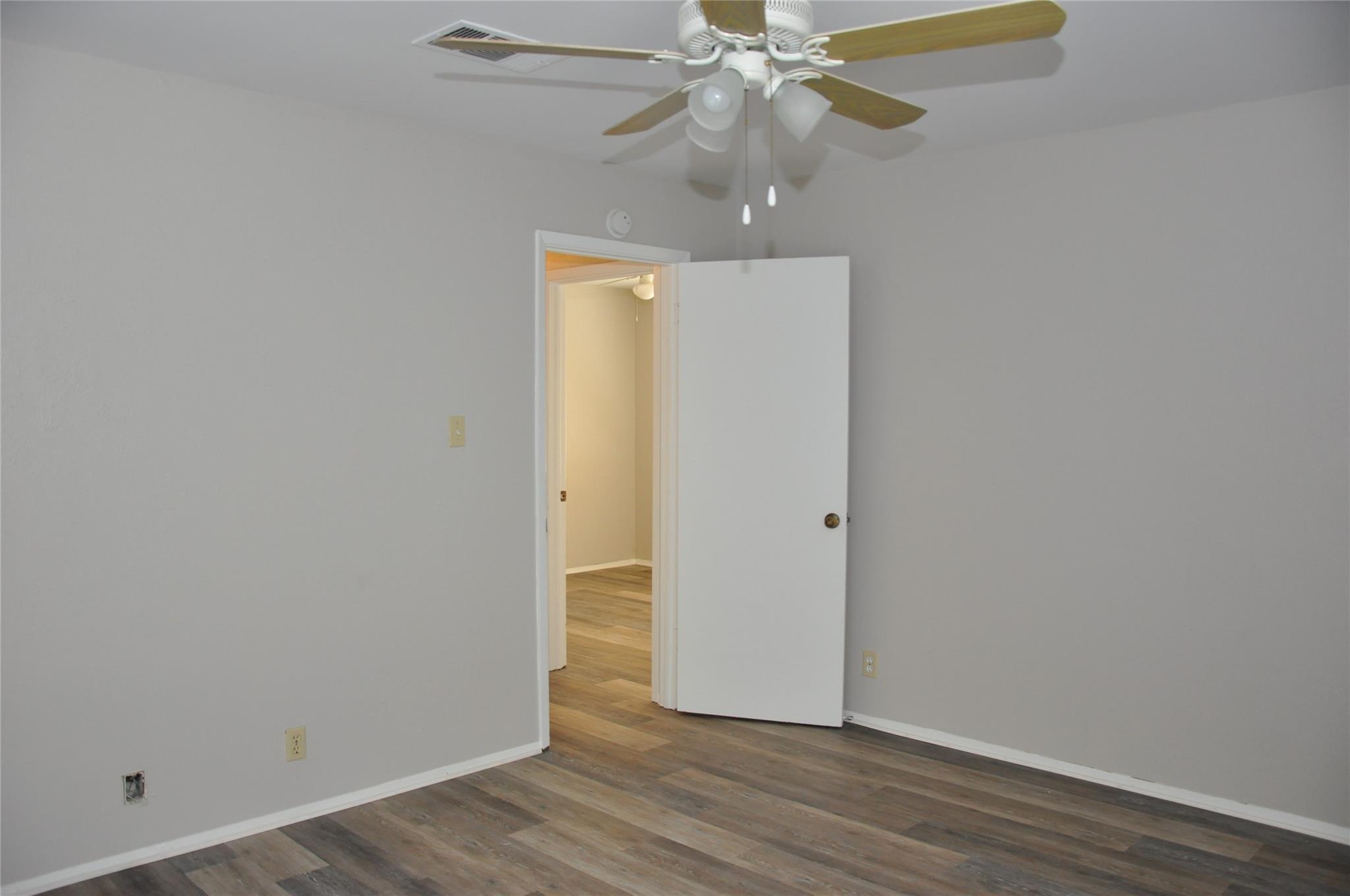 10810 Topperwein Dr #a Property Photo 9