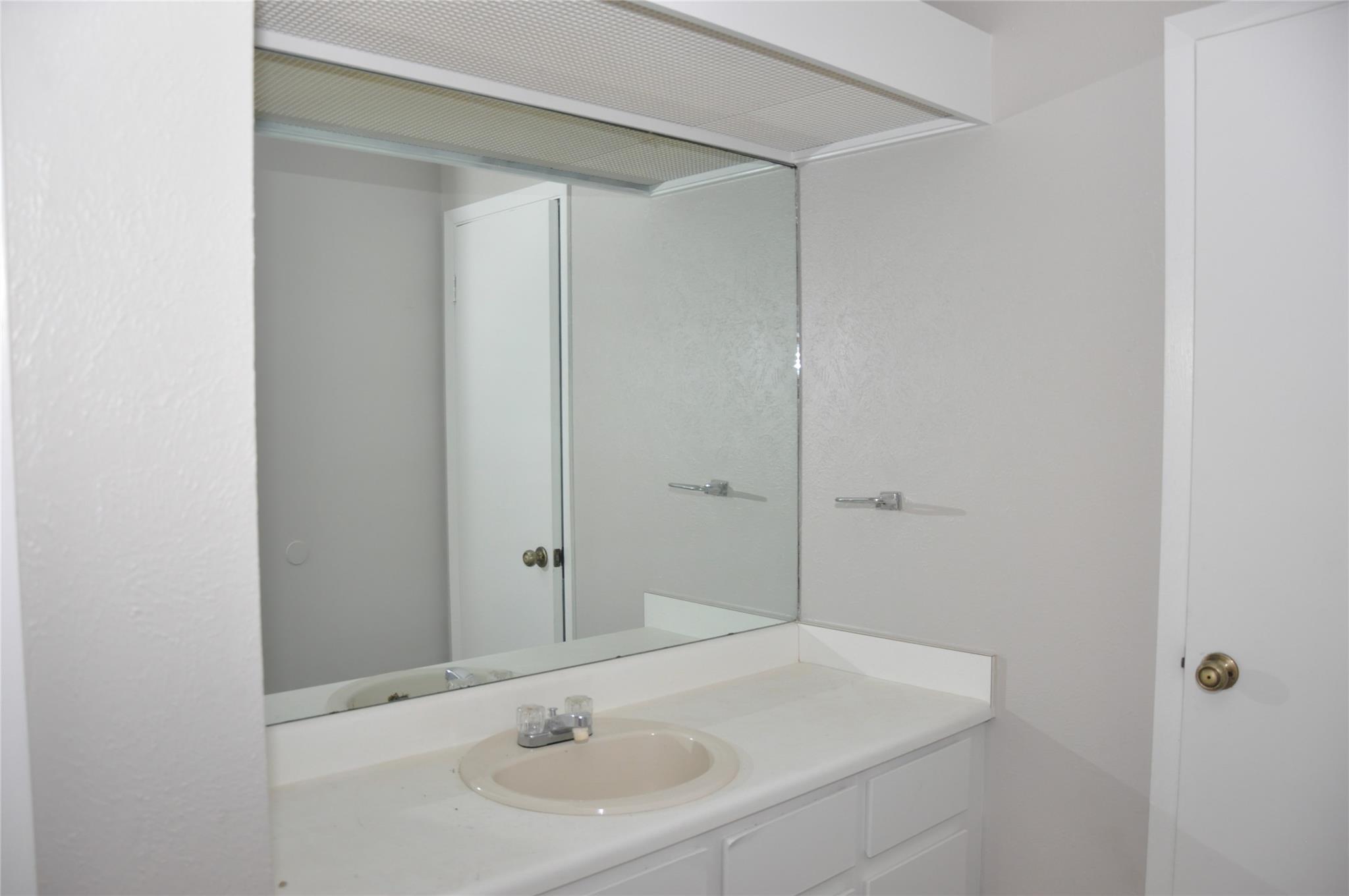 10810 Topperwein Dr #a Property Photo 10