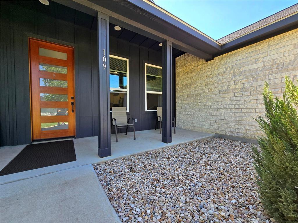 109 Kipapa Ct Property Photo 1