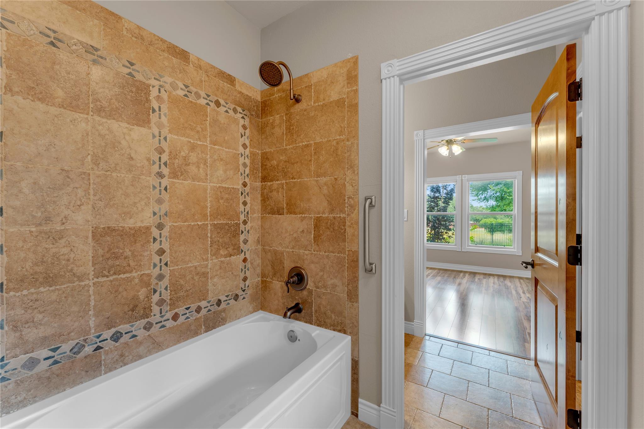 311 Yellow Ribbon Trl Property Photo 28