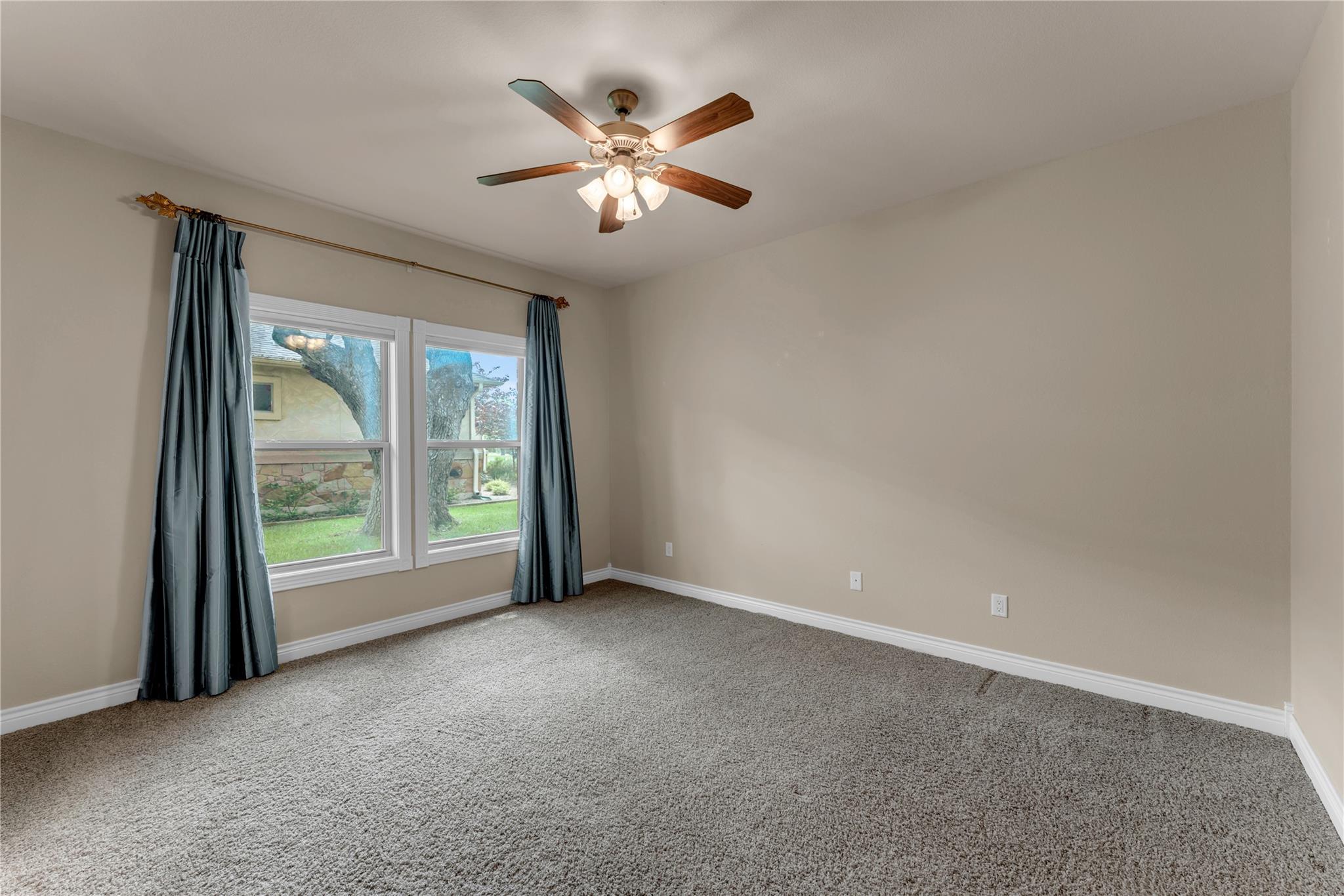 311 Yellow Ribbon Trl Property Photo 30
