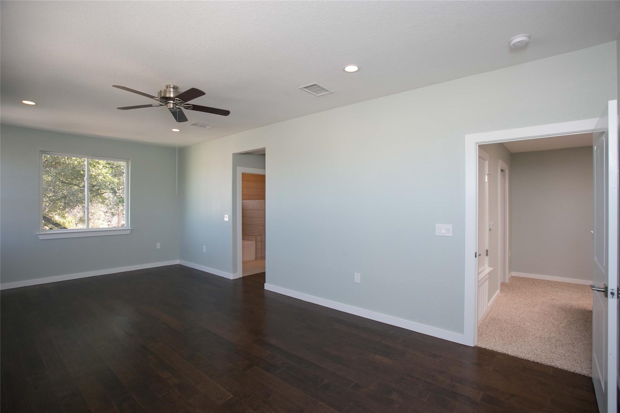 7811 Parliament Pl Property Photo 3