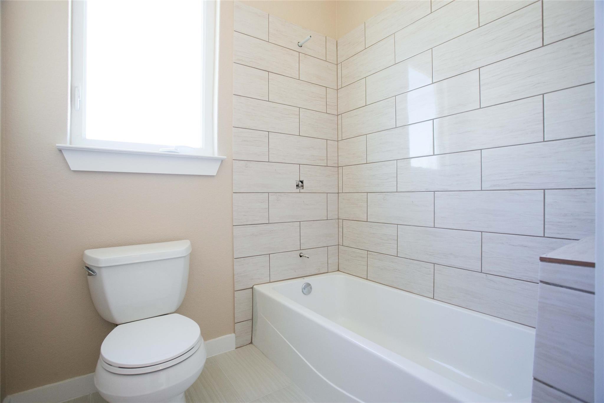 7811 Parliament Pl Property Photo 12