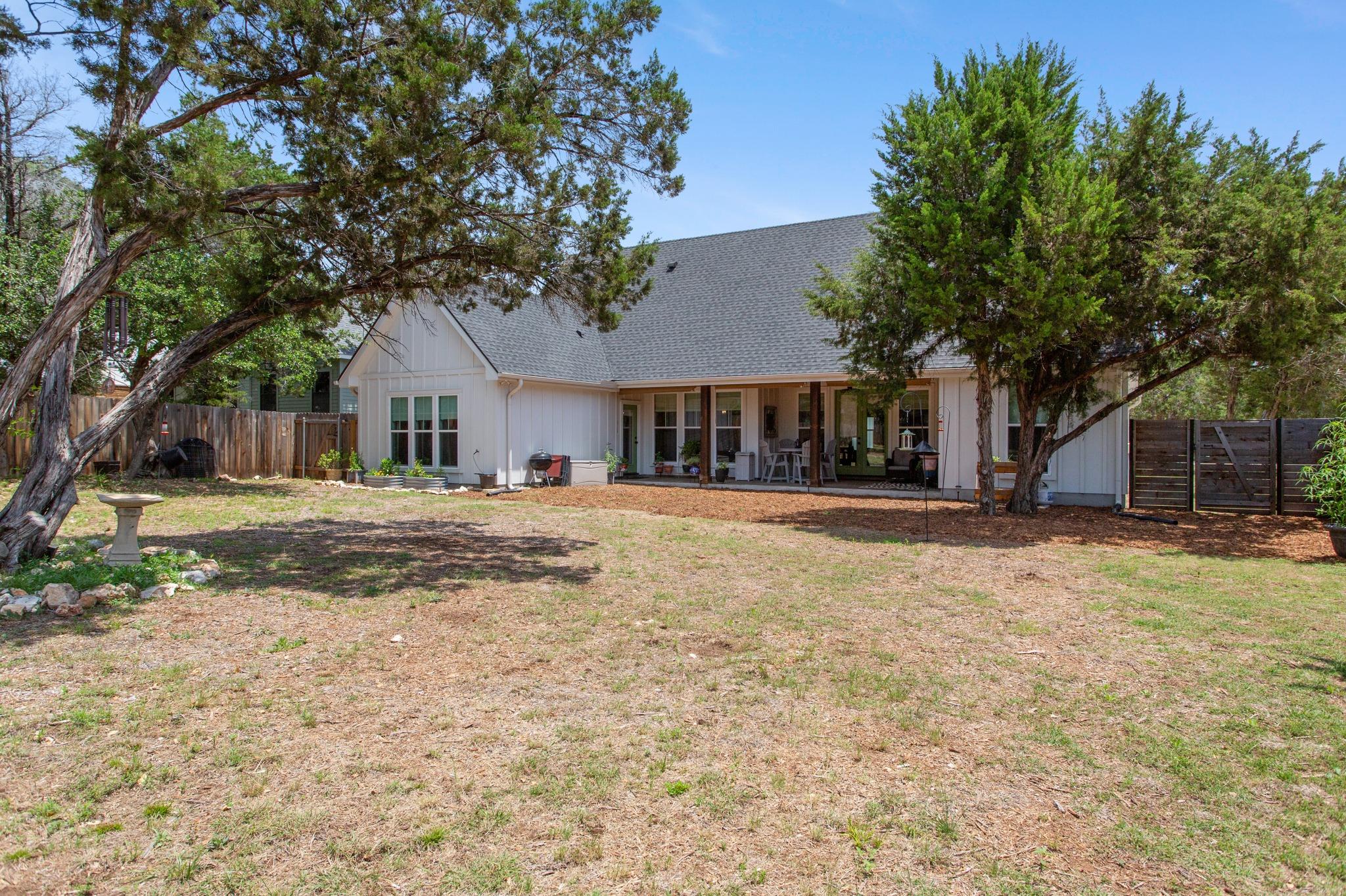 2 Senisa Ln Property Photo 32