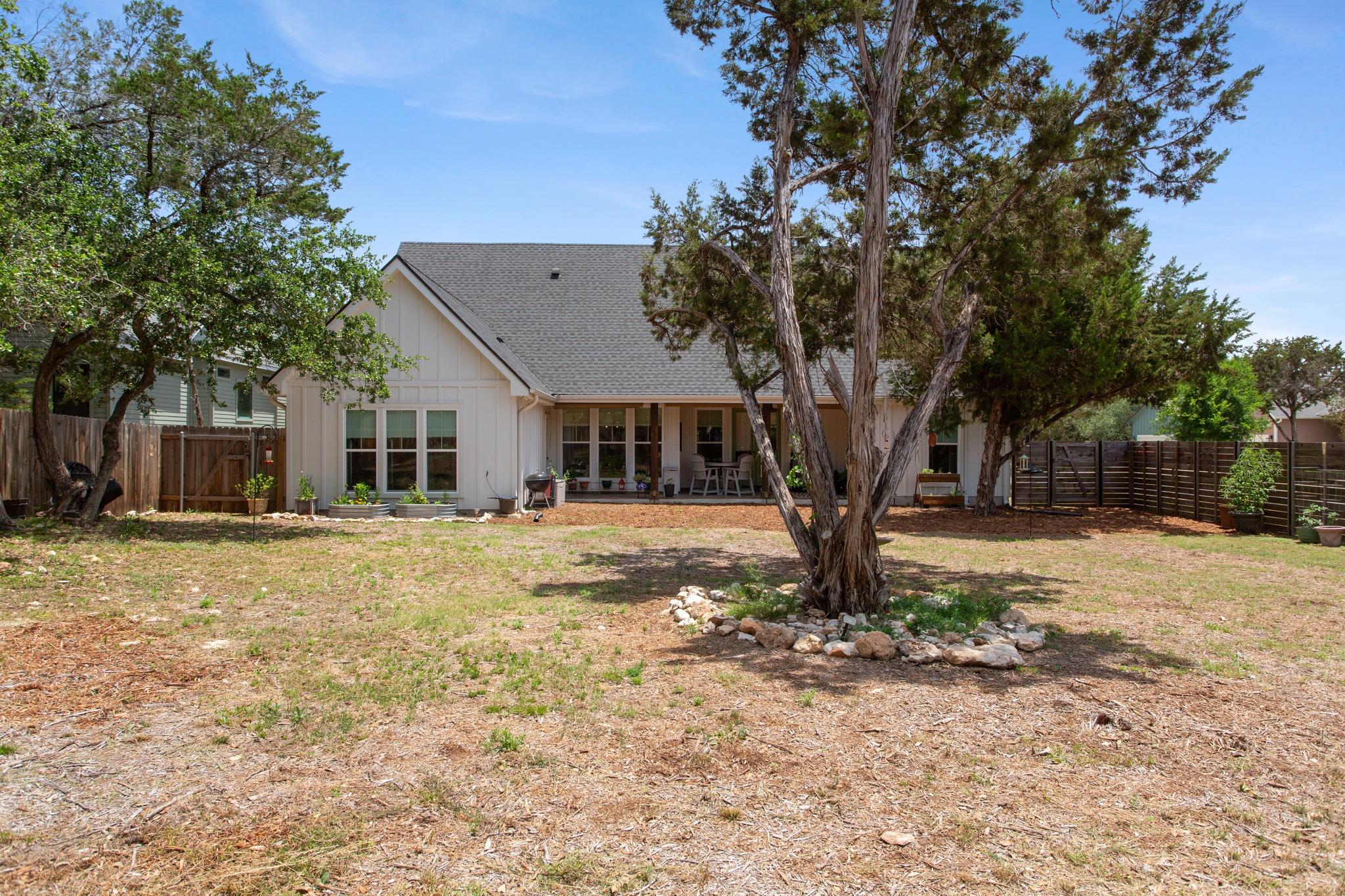 2 Senisa Ln Property Photo 33