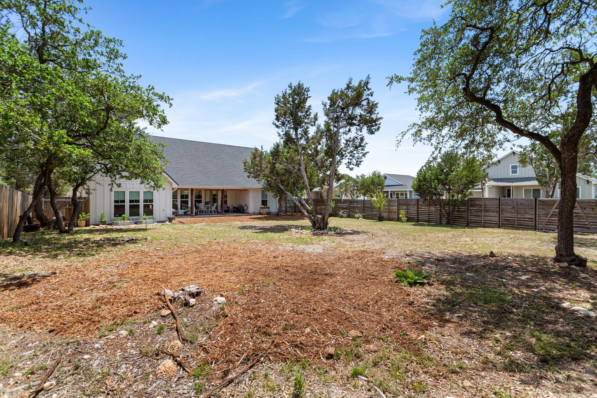2 Senisa Ln Property Photo 34